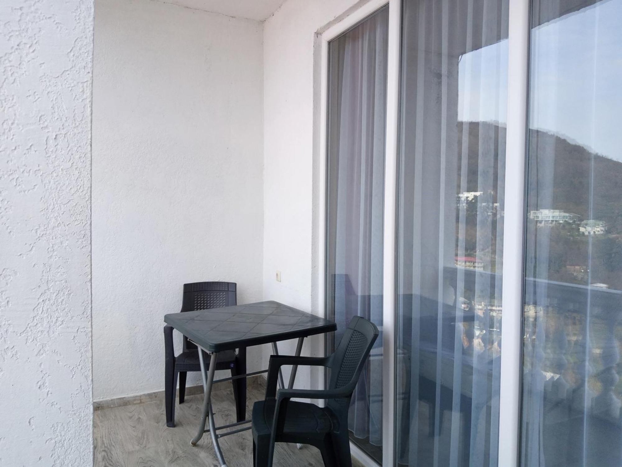 Geno Guest House Kvariati Ngoại thất bức ảnh