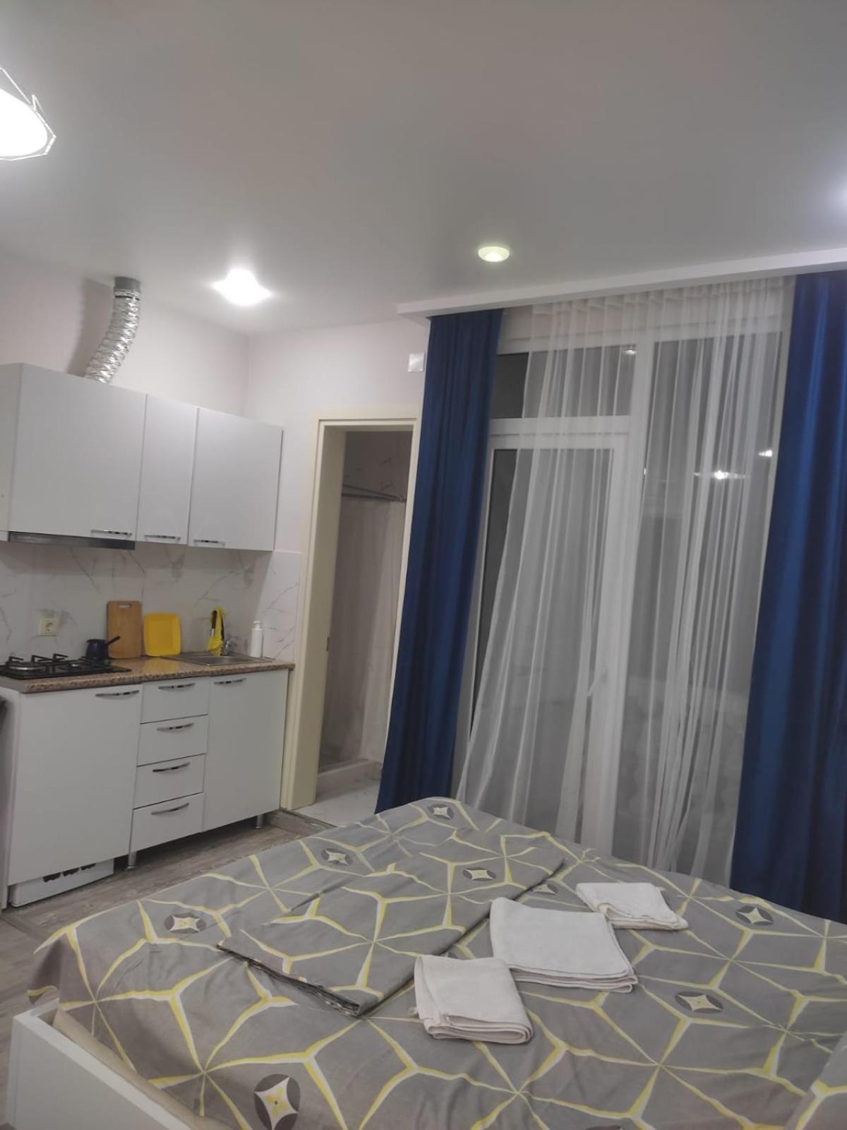 Geno Guest House Kvariati Phòng bức ảnh