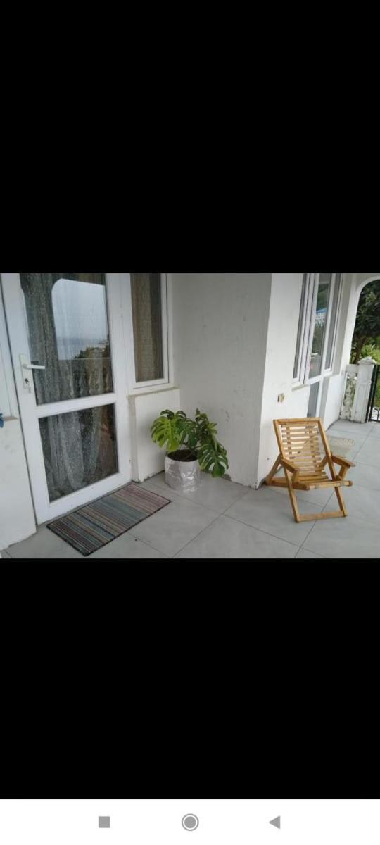 Geno Guest House Kvariati Phòng bức ảnh