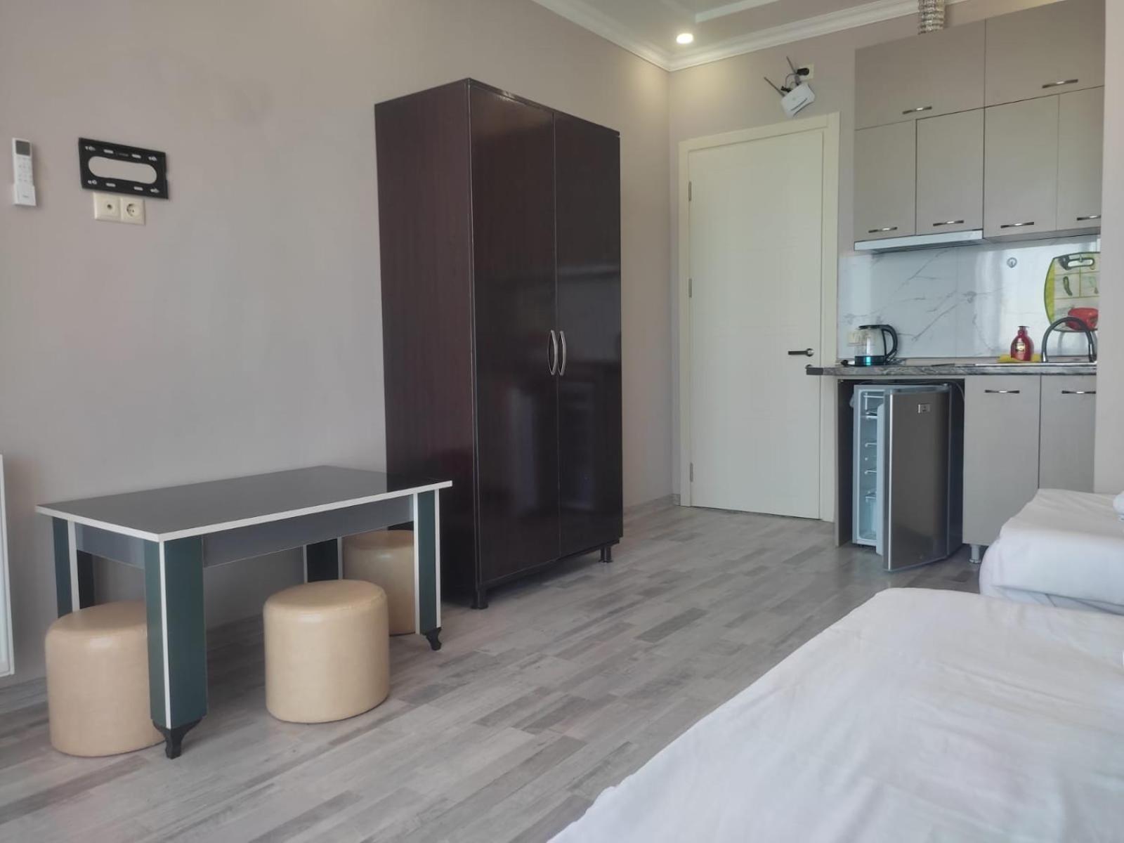 Geno Guest House Kvariati Ngoại thất bức ảnh