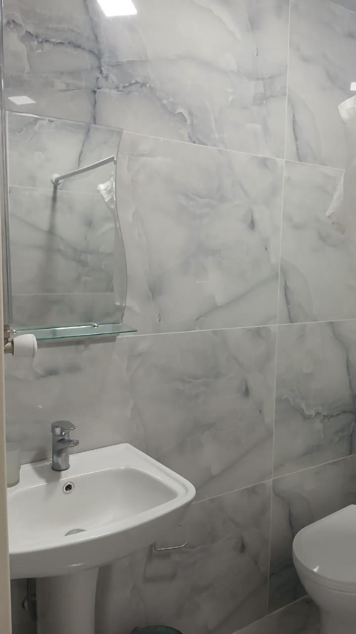 Geno Guest House Kvariati Phòng bức ảnh